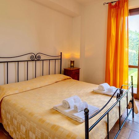 Isa - Residence With Swimming Pool In Sorano, Apartments With Air Conditioning And Private Outdoor Area Luaran gambar