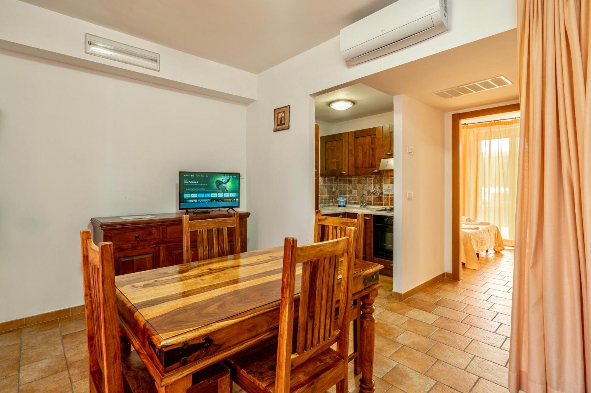 Isa - Residence With Swimming Pool In Sorano, Apartments With Air Conditioning And Private Outdoor Area Luaran gambar